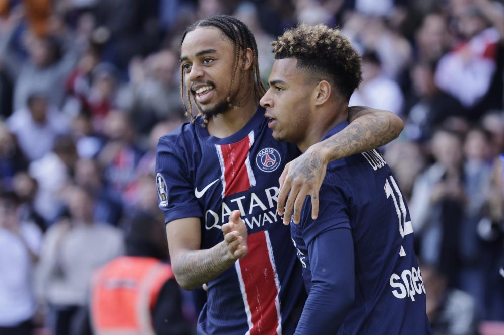 锋线上的威 锋线上的威